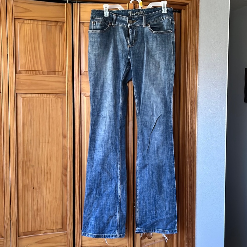 Wrangler Bootcut Stretchy Jeans